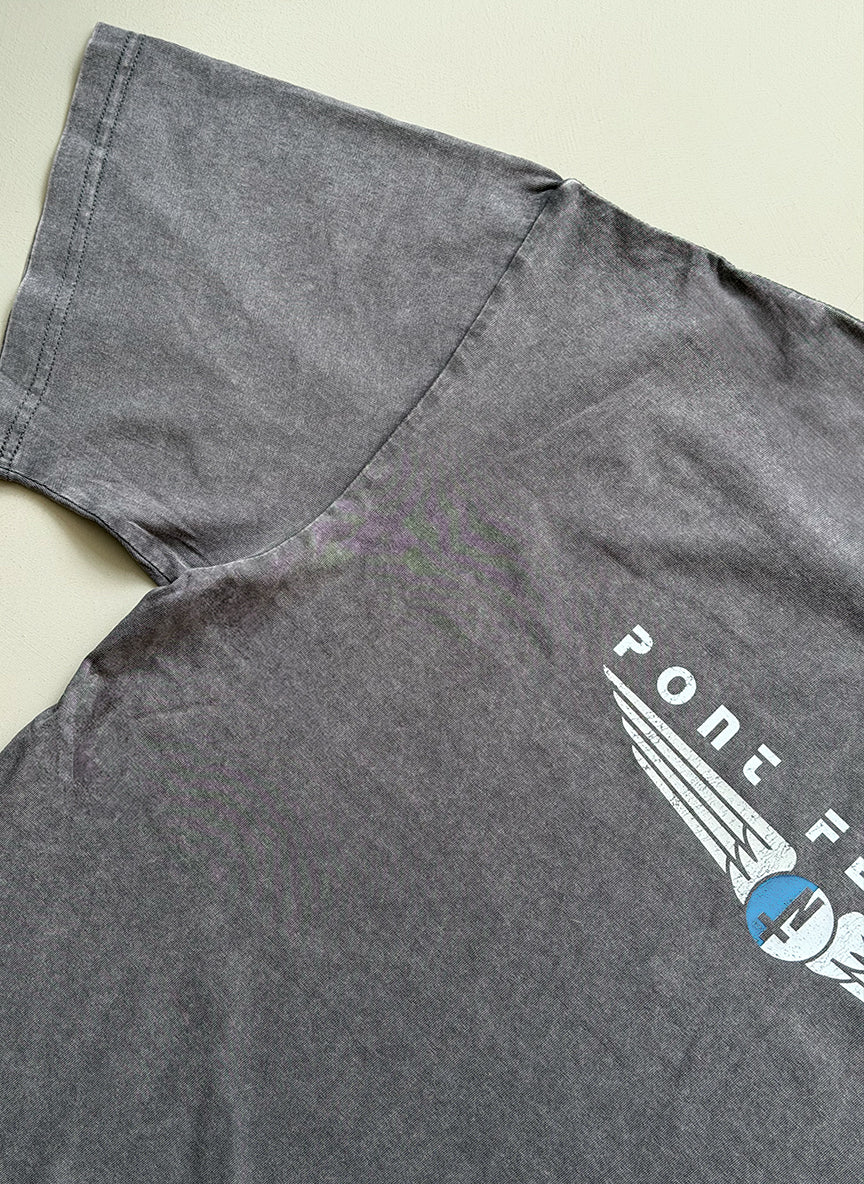 Camiseta oversize PONT FERRADA - NOSTALXIETY x Ponferrada AI