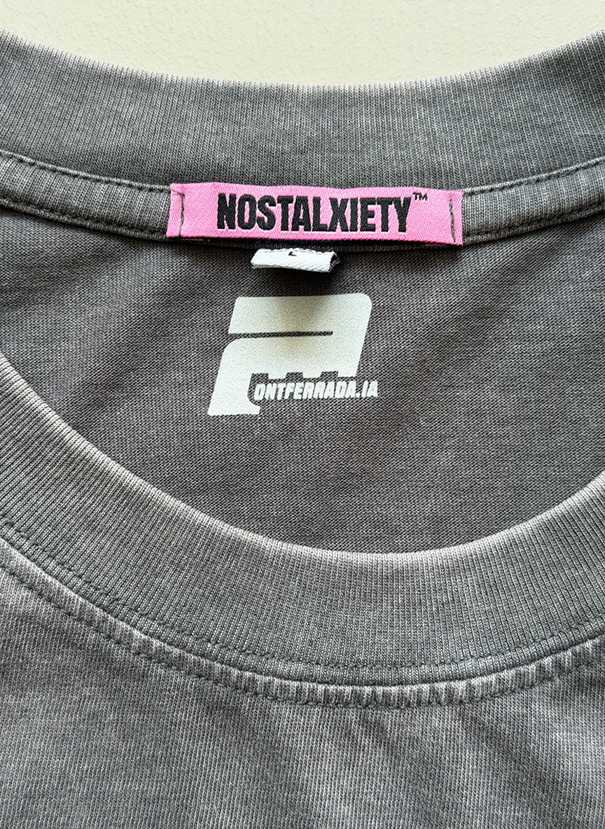 Oversize t-shirt PONT FERRADA - NOSTALXIETY x Ponferrada AI