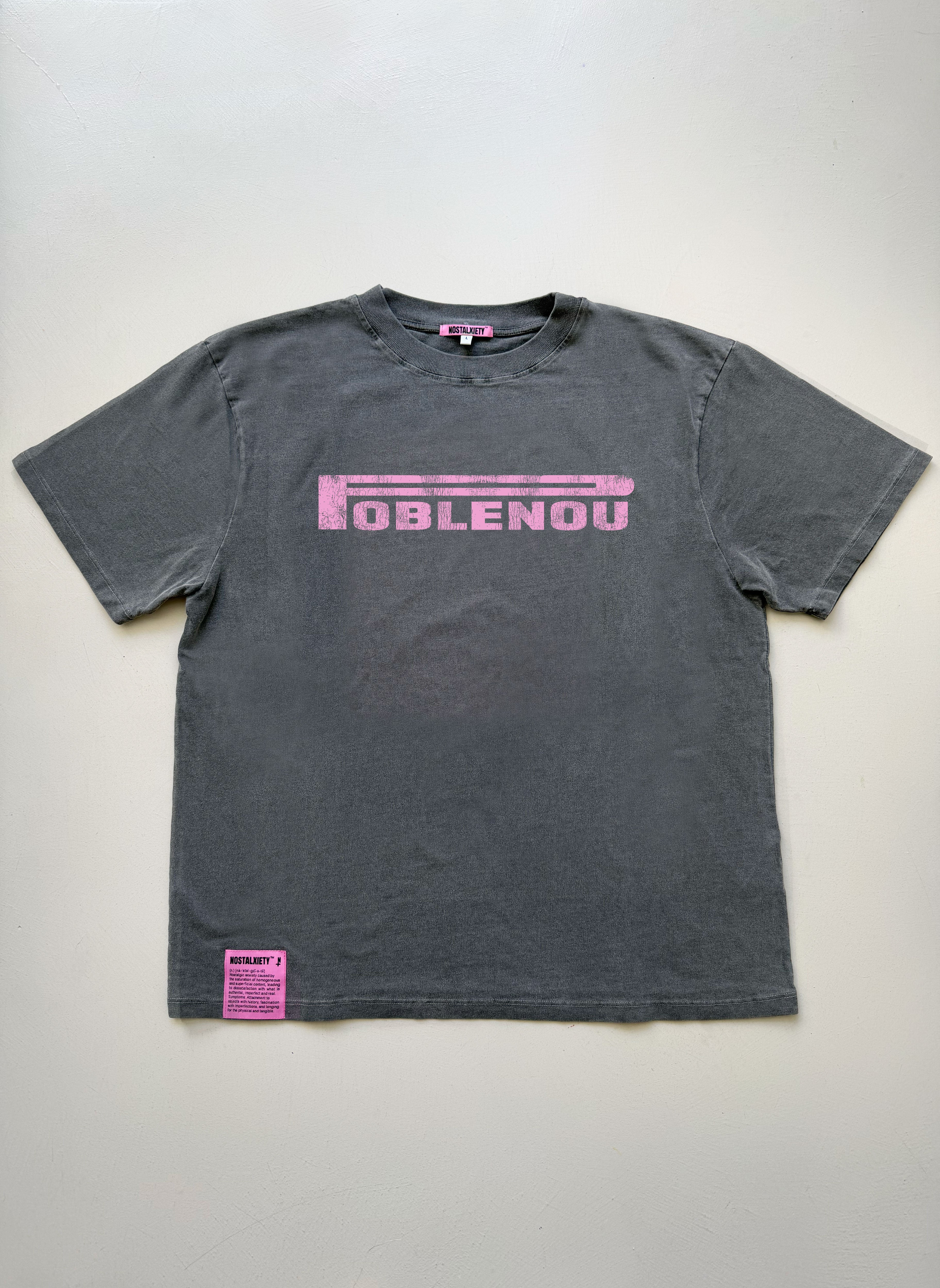 Camiseta - POBLENOU x NOSTALXIETY - Pink