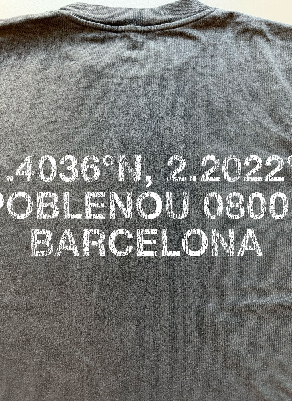 Camiseta - POBLENOU x NOSTALXIETY - Pink