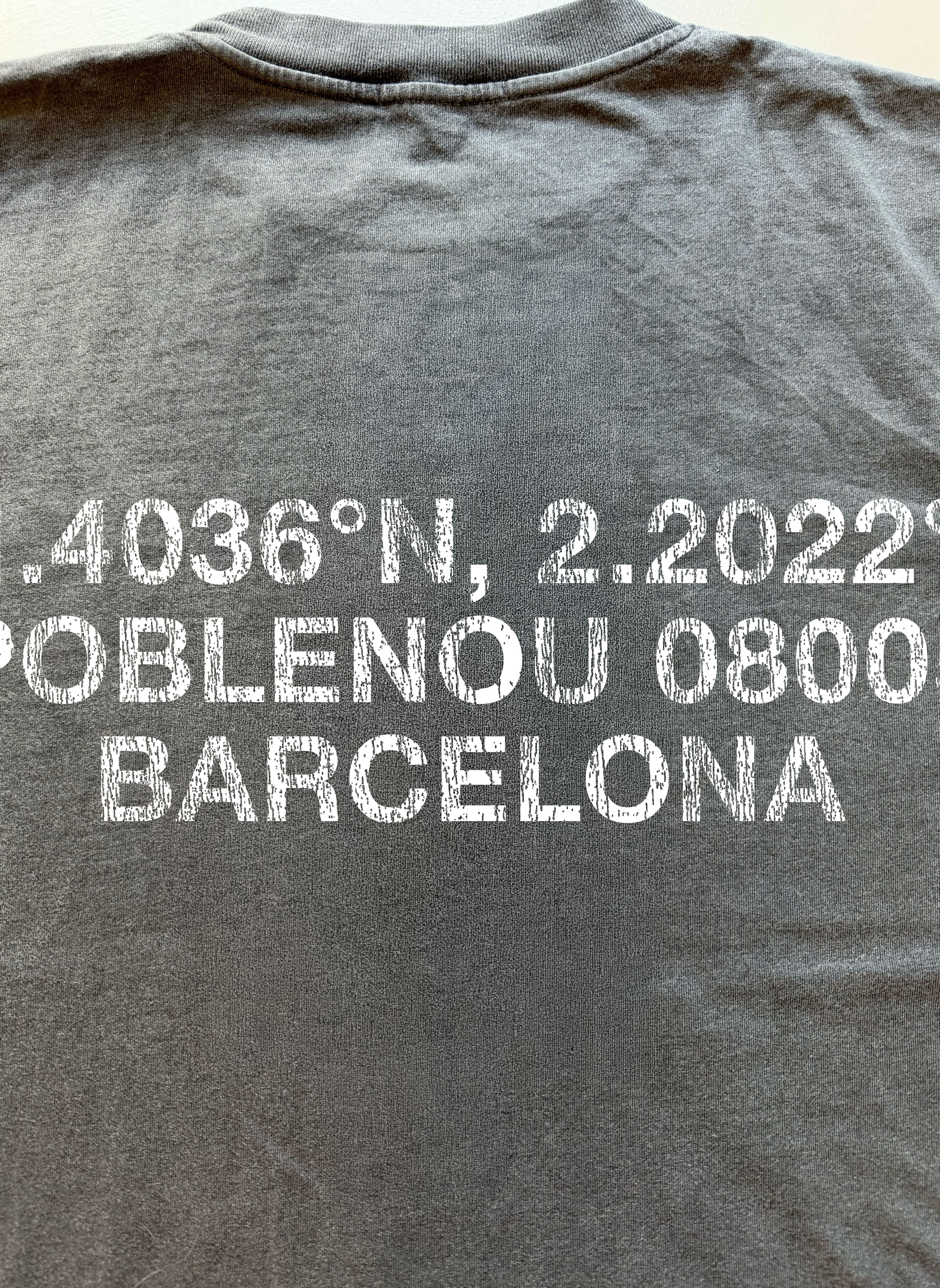 Camiseta - POBLENOU x NOSTALXIETY - Pink
