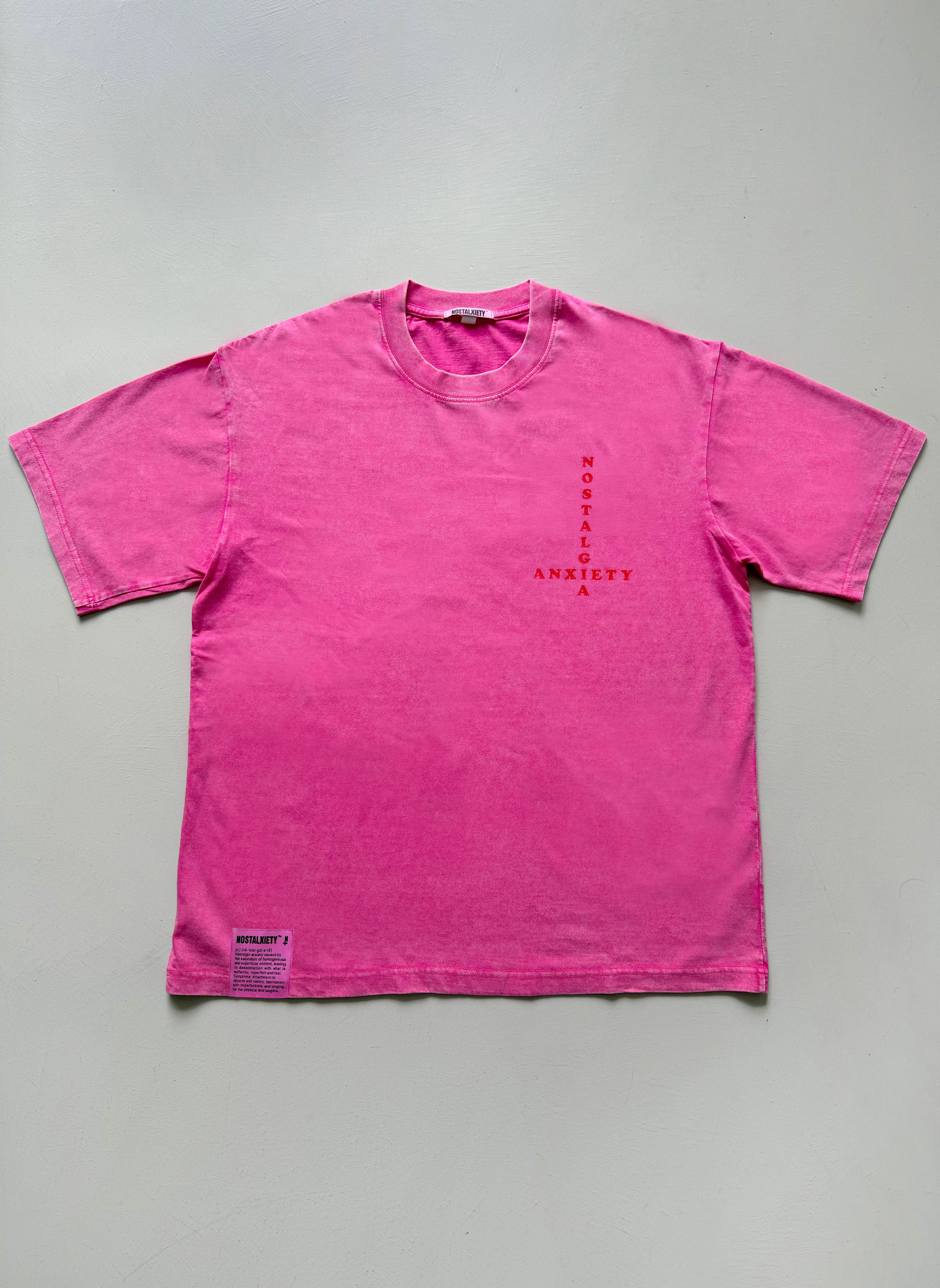 Camiseta - Nostalgia Saved Me - Pink