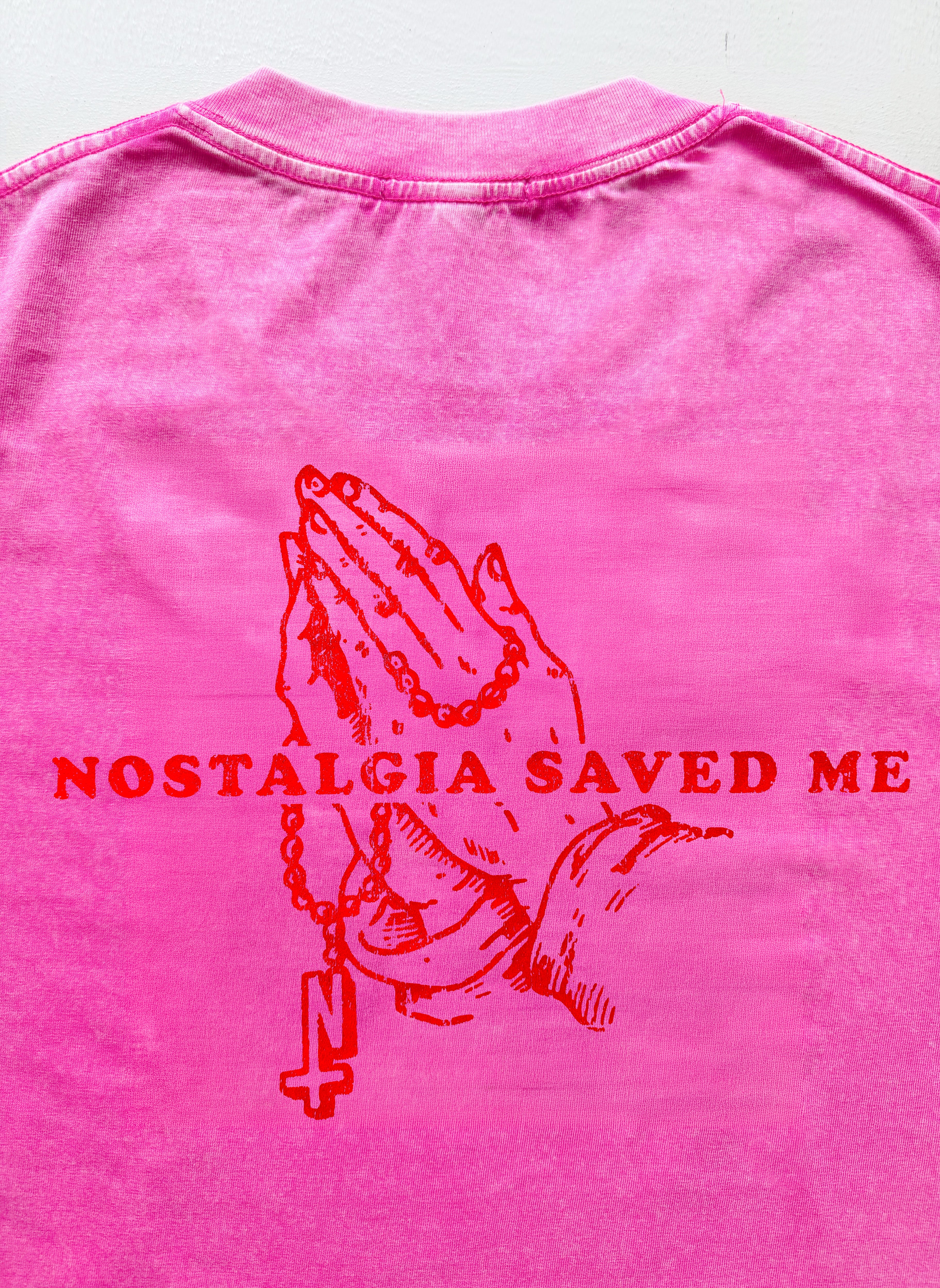 Camiseta - Nostalgia Saved Me - Pink