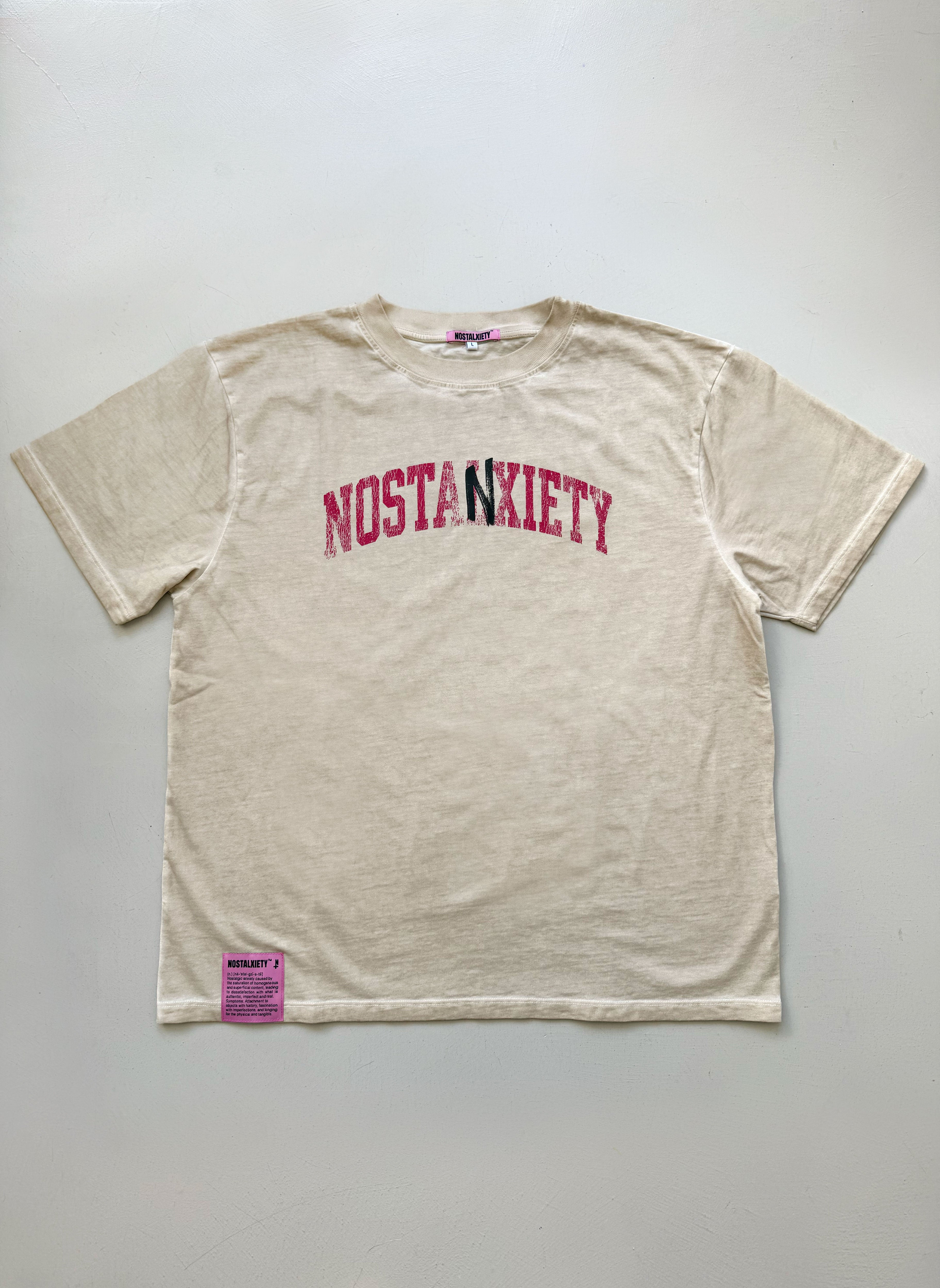 Camiseta UNIVERSITY - Sand faded