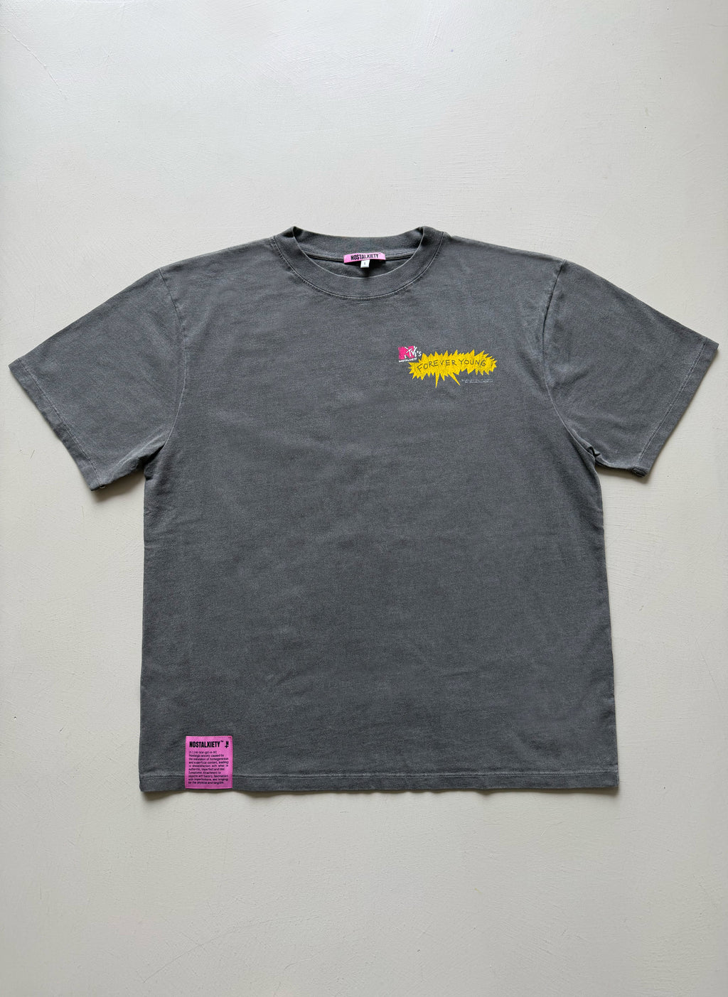 Camiseta FOREVER YOUNG - Bradvis & Butt-Reeves - Antracita Back