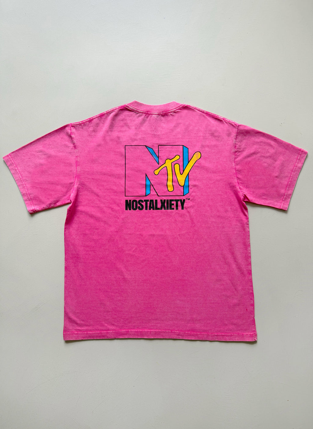 Camiseta oversize FOREVER YOUNG - Nostalxiety TV - Pink